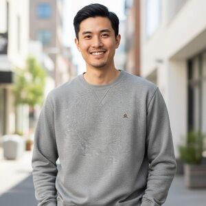 Tommy Hilfiger Gray Crewneck Sweatshirt size medium